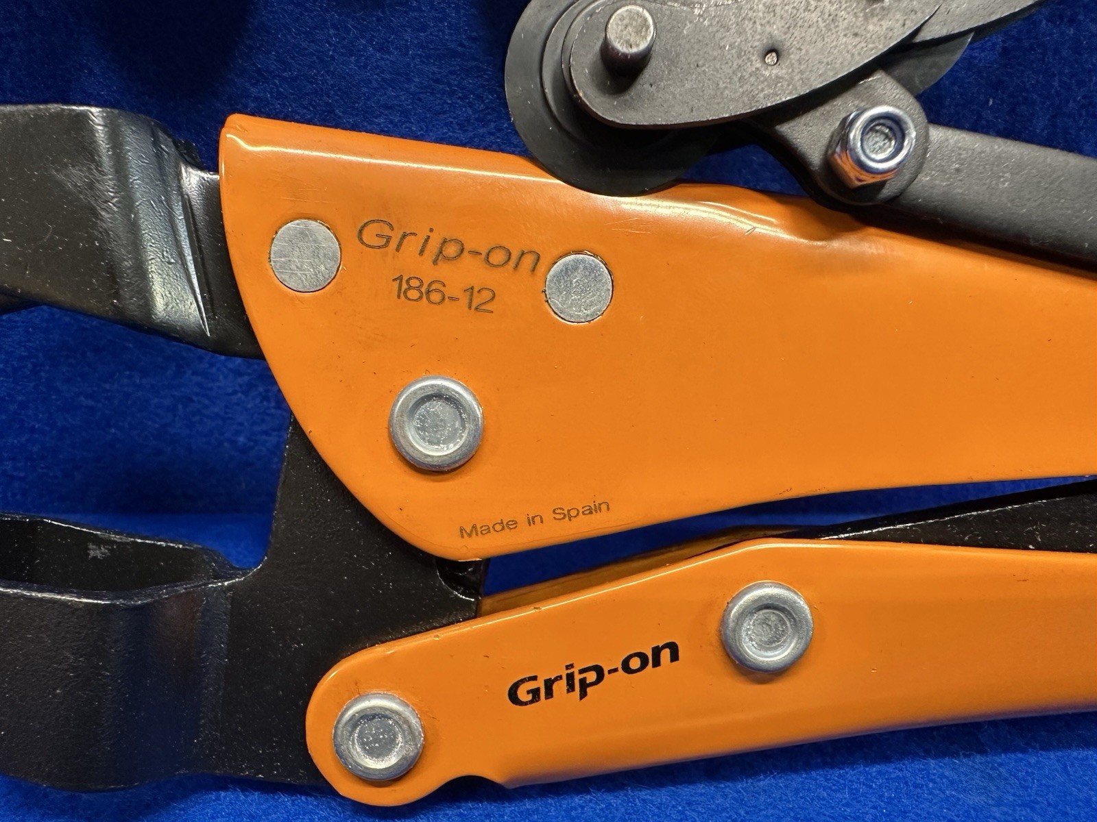 Grip-On Gr186-12 Chain Pipe Cutter