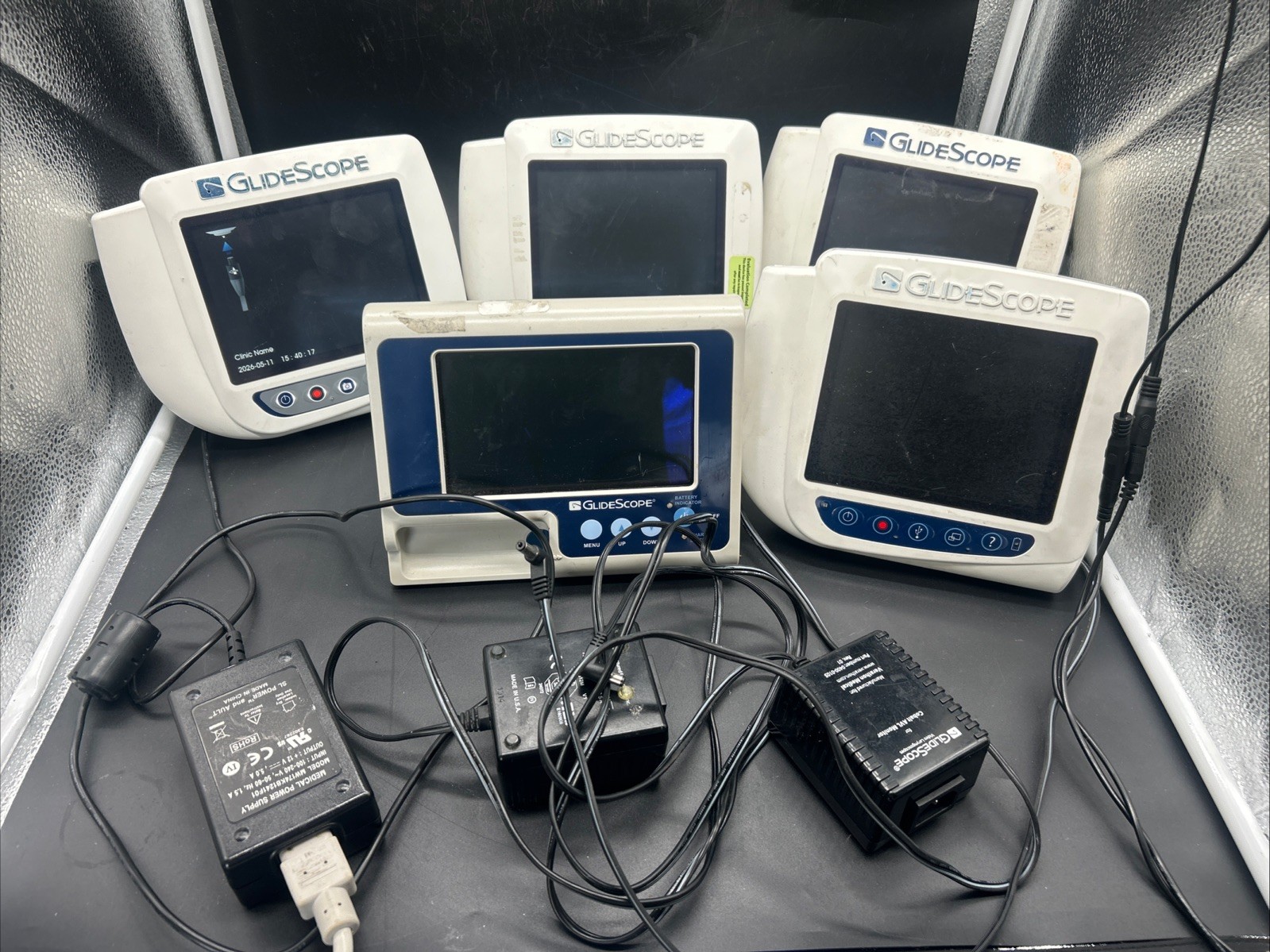 5 Glidescope Video Monitor 0570-0338 with 3 Power Supply **power tested only**
