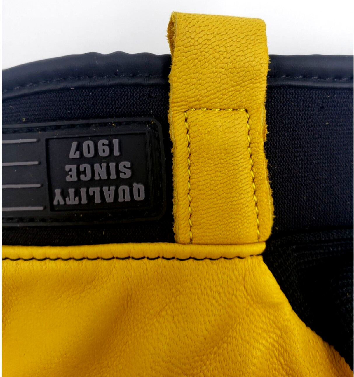 WELLS LAMONT HydraHyde LEATHER WORK GLOVES Breathable Water Resistant (medium)