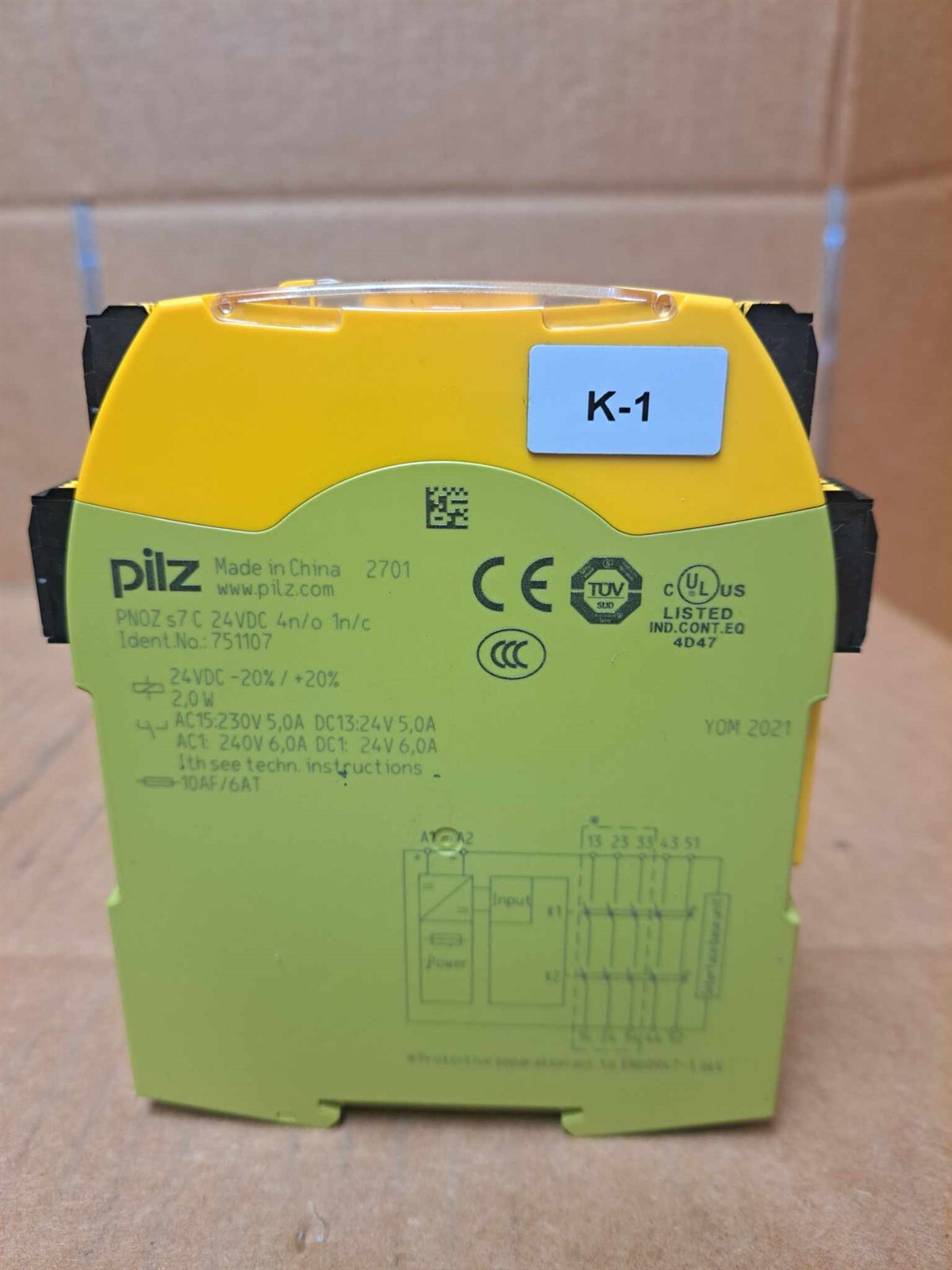 Pilz Safety Relay PN0Z s7 C 24VDC 4n/o 1n/c Ident.No. 751107