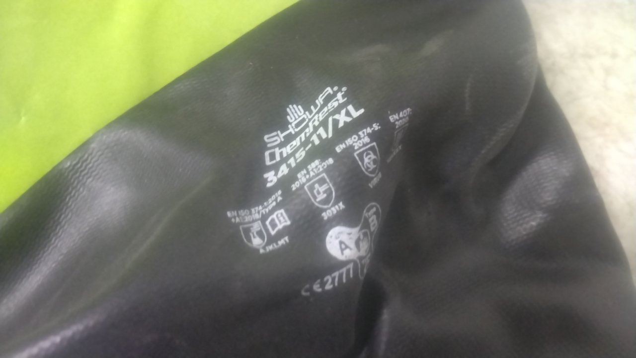 Dupont TK587SLYLG000100 Size L Encapsulated Suit for Training Purposes