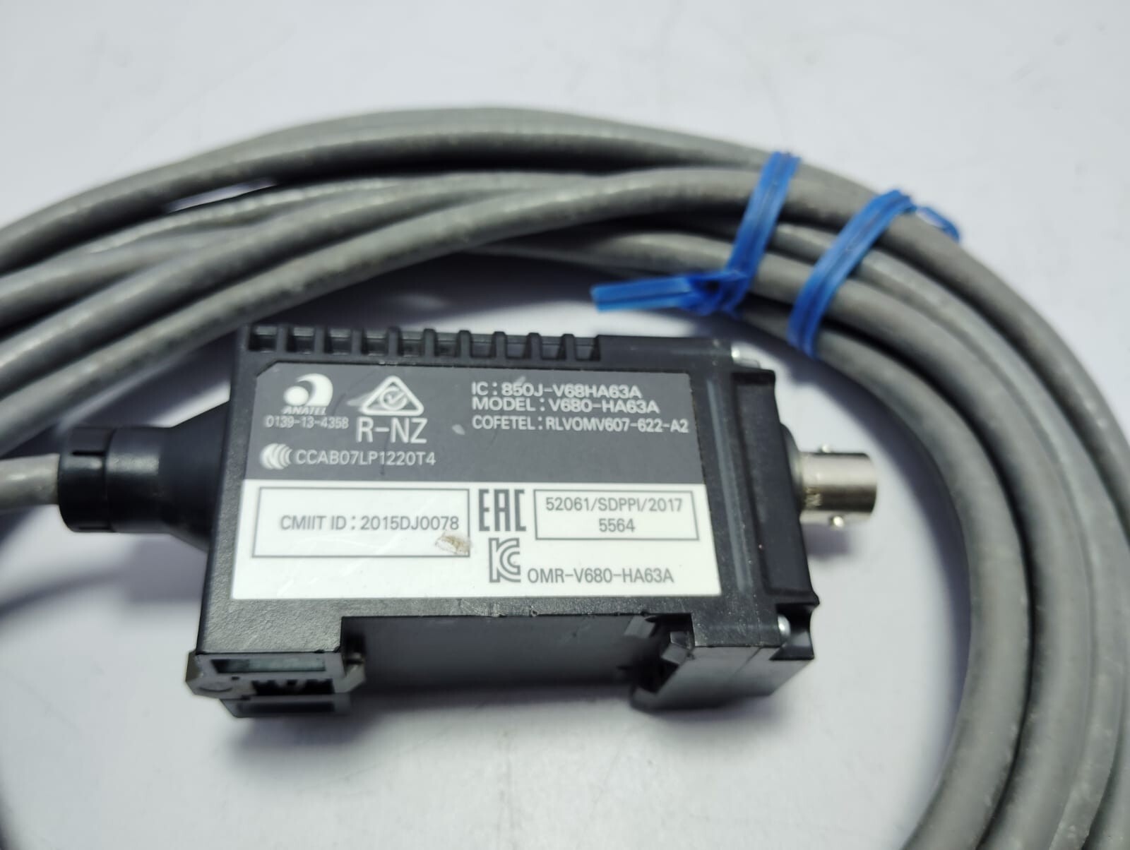 Omron V680-HA63A 0.5M RFID Amplifier Unit