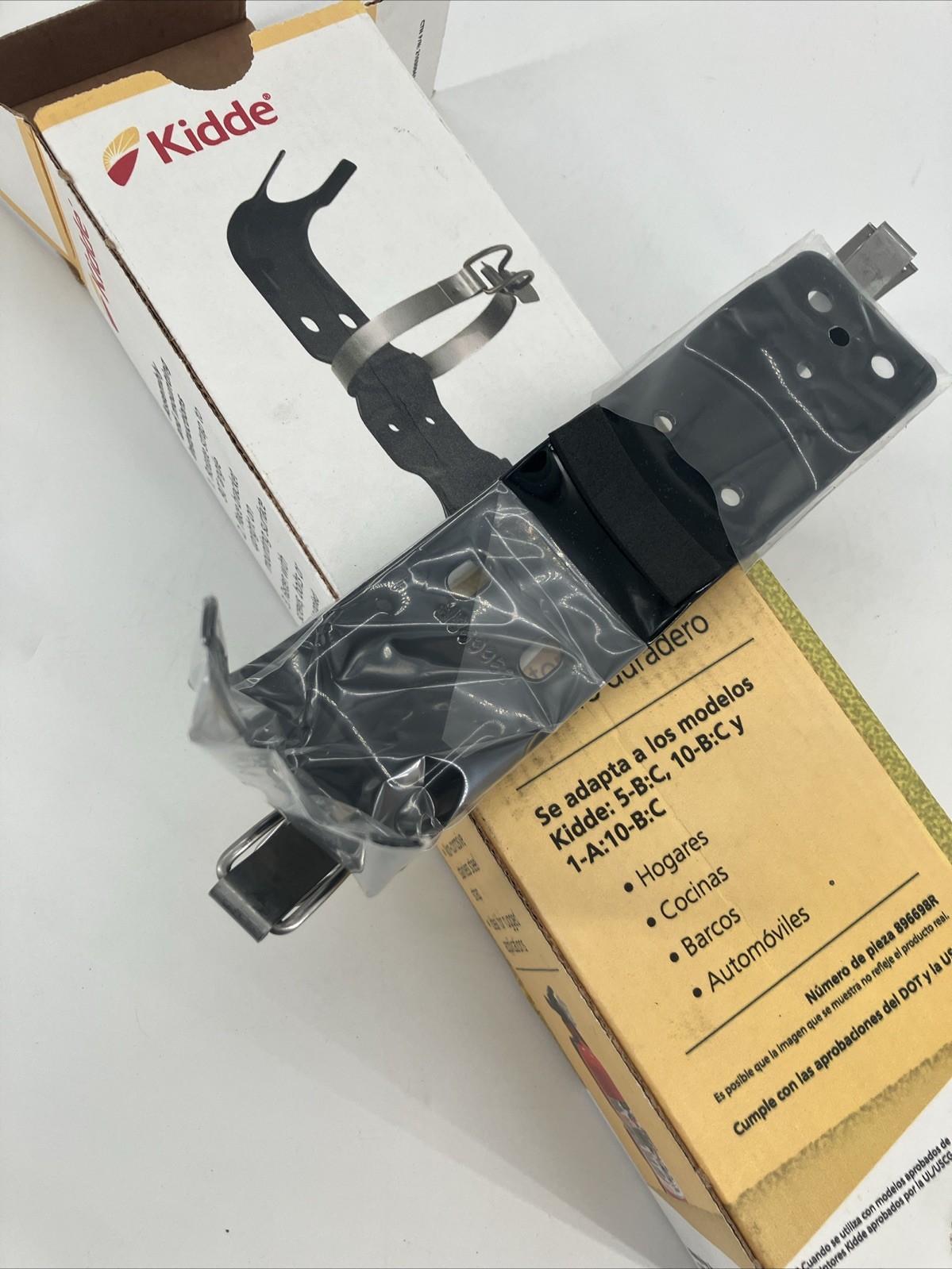 Kidde Wall Mount Fire Extinguisher Retention Bracket 2.5lb 896698R Fast Shipping