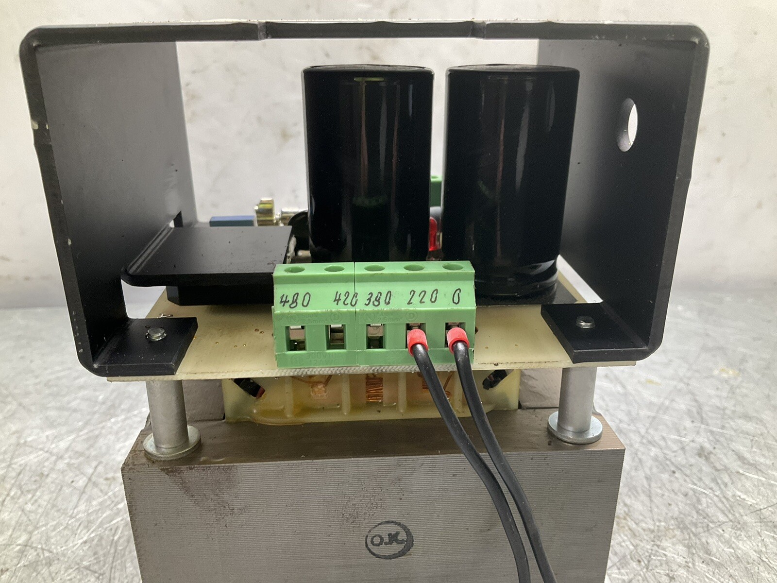 Artec AG CH-5024 Kuttigen Power Supply Transformer 220-480V 24VDC