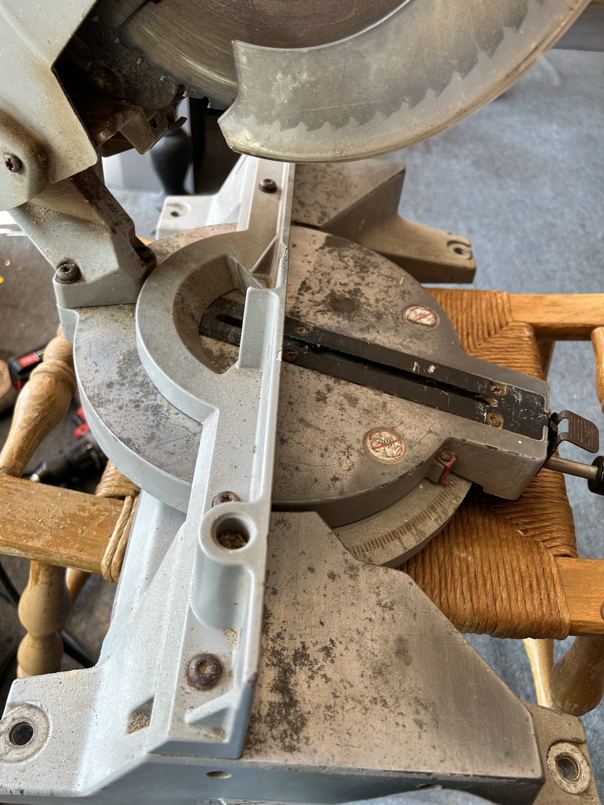 Milwaukee Magnum 15 Amps Corded 6490 10”Mitre Saw