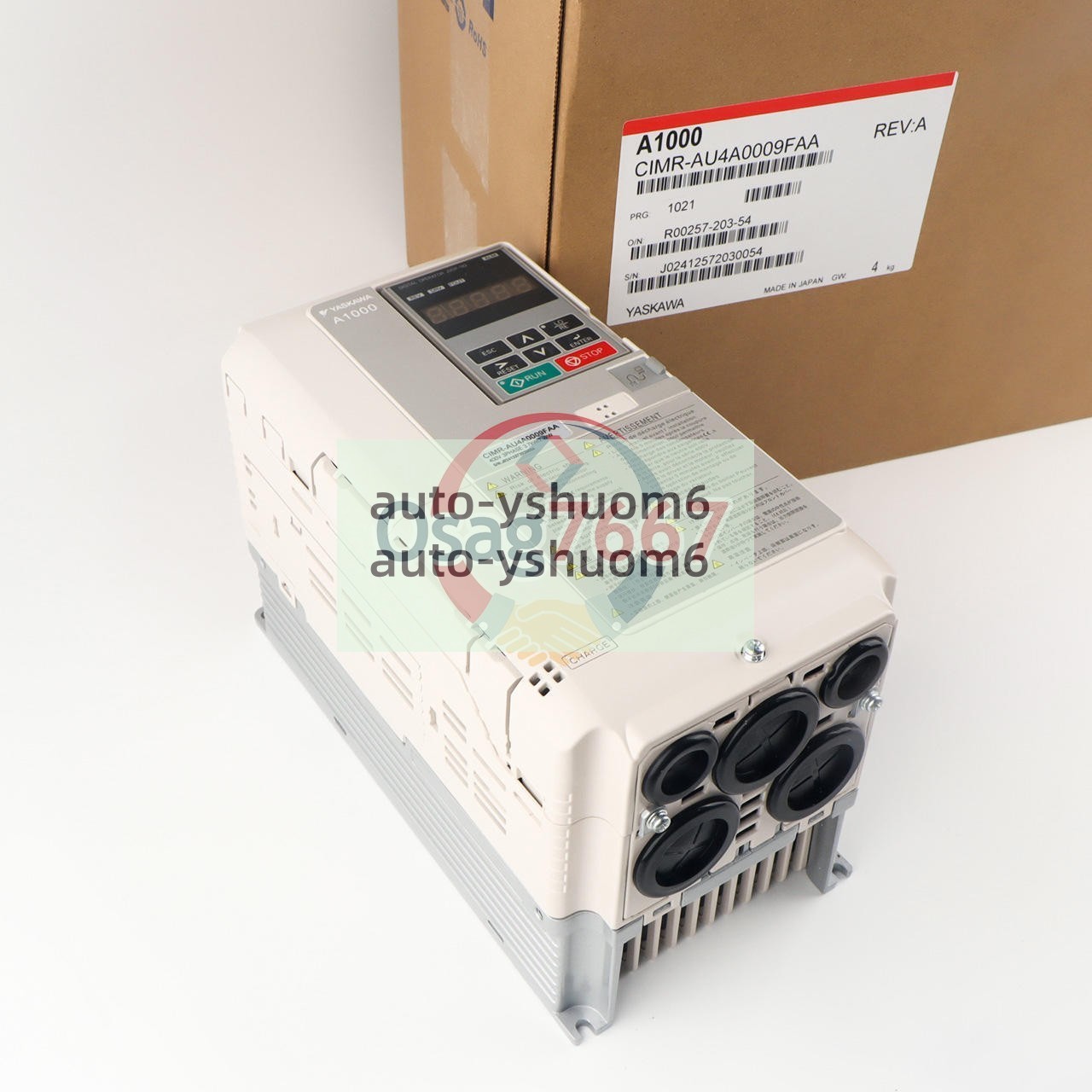 One YASKAWA A1000 AC Drive CIMR-AU4A0009FAA Frequency converter New