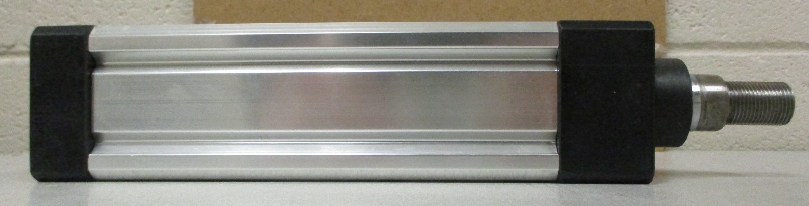 Ingersoll Rand ANASM-ABBAB-060 Pneumatic Cylinder 2″ Bore 6″ Stroke