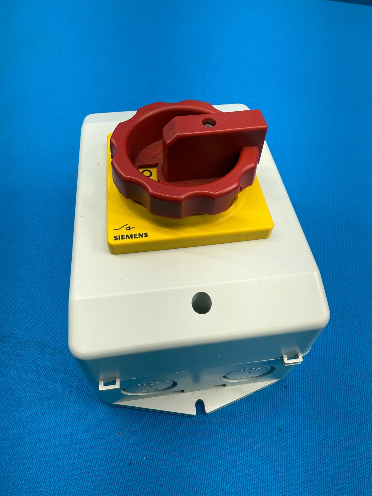 Siemens 3LD2164-OTB53 25A 400V 9.5kW Main Emergency Stop Disconnector Switch