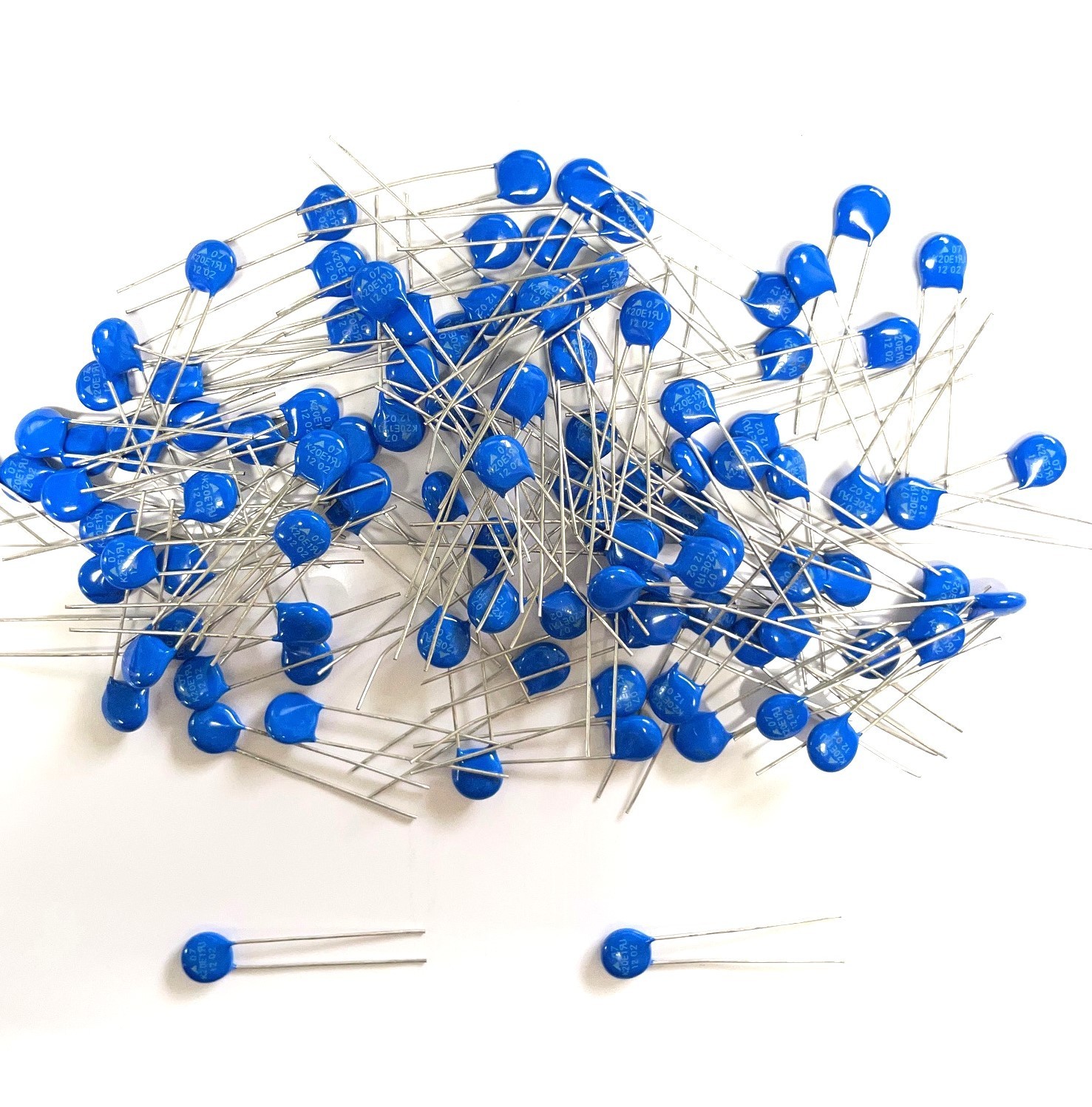 100 EACH METAL OXIDE VARISTOR SIOV ROHS COMPAT1 BLE, 07 K20E 1 RU 12 02 NEW!