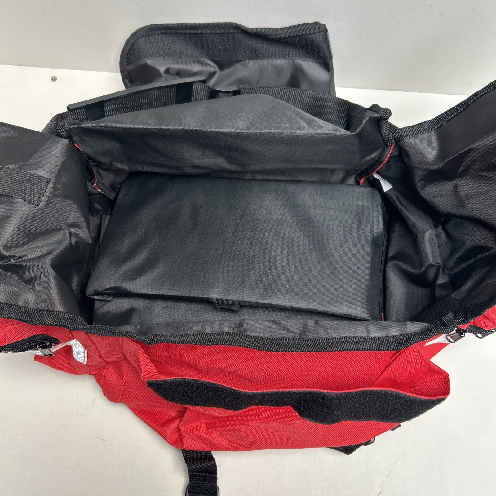 First Responder Paramedic Rescue EMT Trauma Bag Red 17″x 9″x 7″