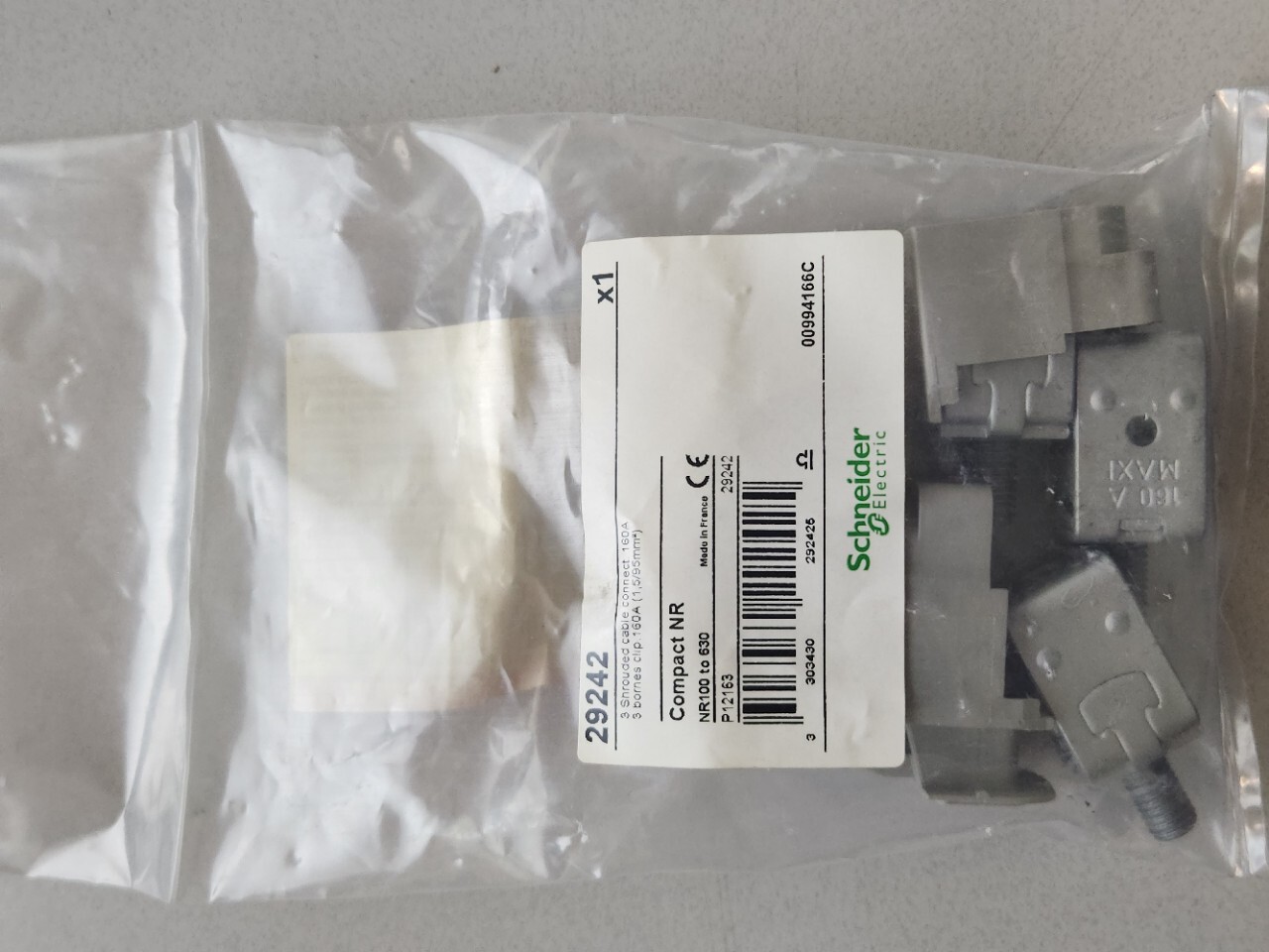 (50 Pkg of 3) Schneider 29242, Compact NR, Shrouded Cable Connect 160A