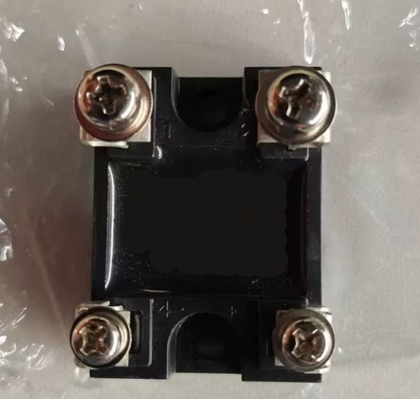 1Pcs New For solid-state relay S5C-215L