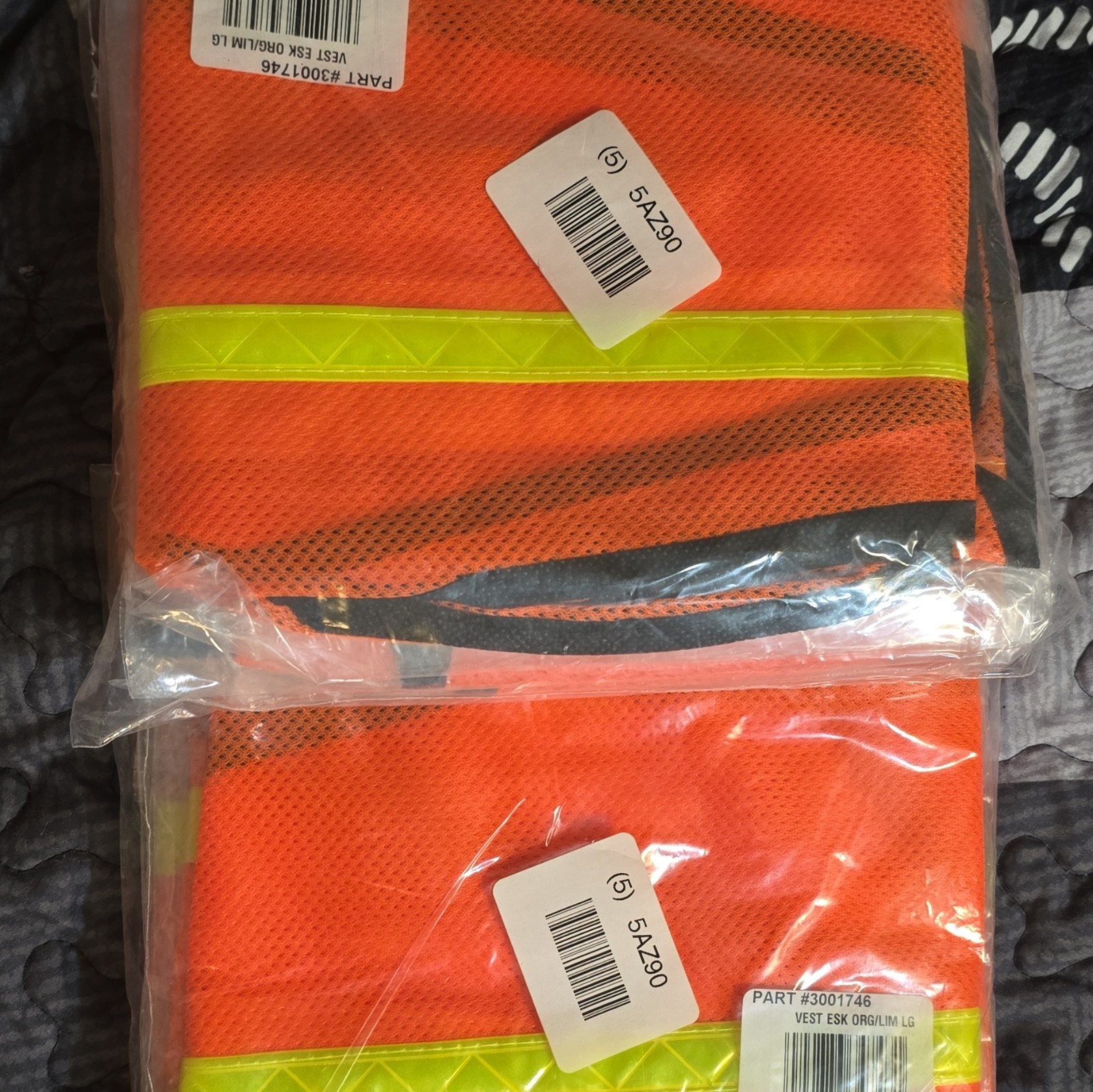 10 Hi-Visibility Orange Mesh Safety Vest LG w/ Yellow Reflective Stripe