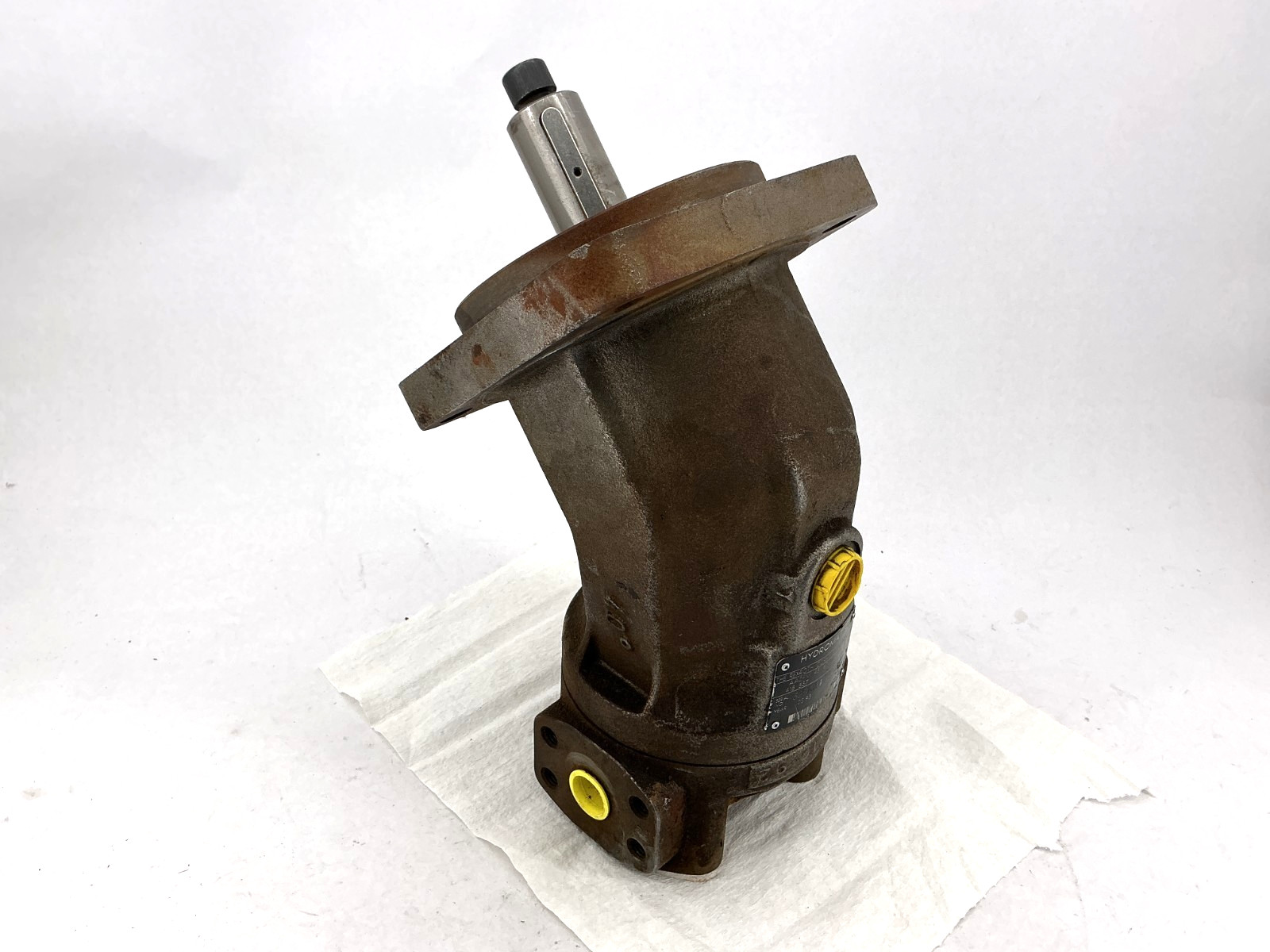 New Rexroth AA2FM 45/61 W-PBD 52 Hydromatik Bent Axis Piston Pump – No Box