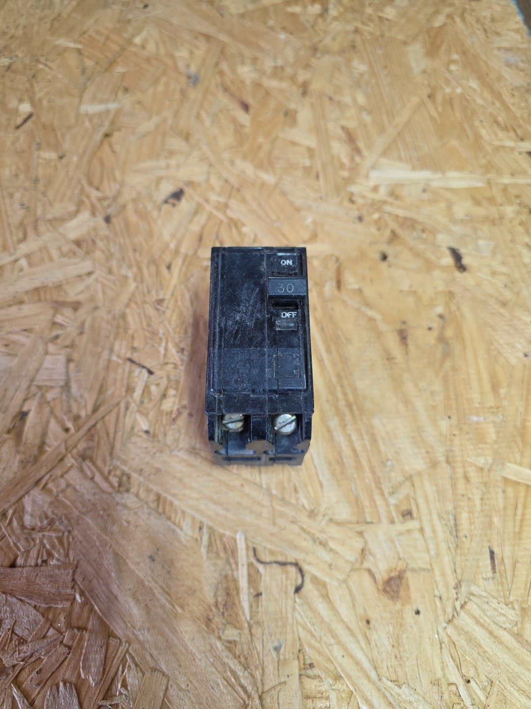 Square D – QO230 Circuit Breaker – 30A – 2P