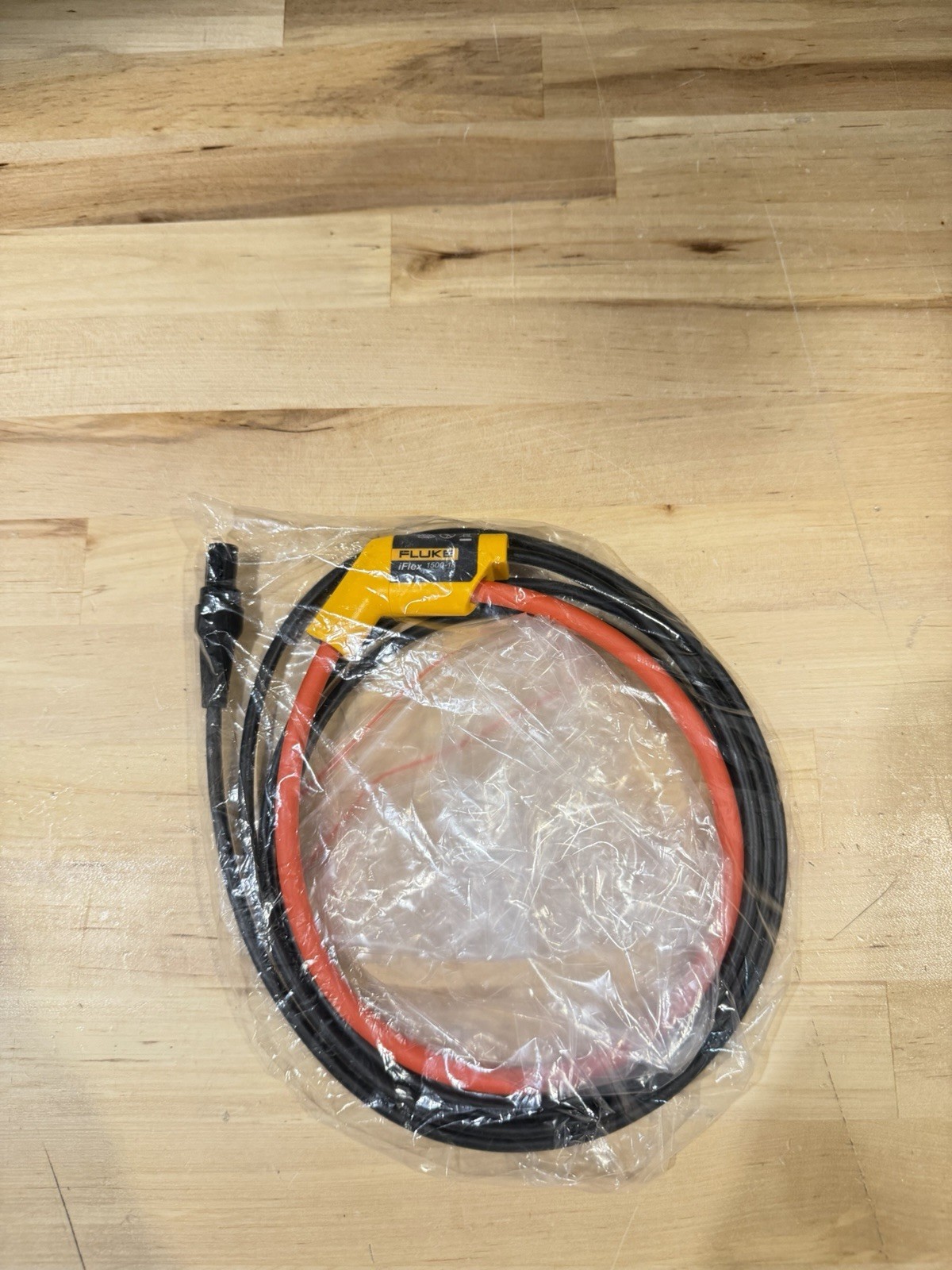 FLUKE iFLEX 1500-18 FLEXIBLE CURRENT CLAMP 1500A CAT III 1000V