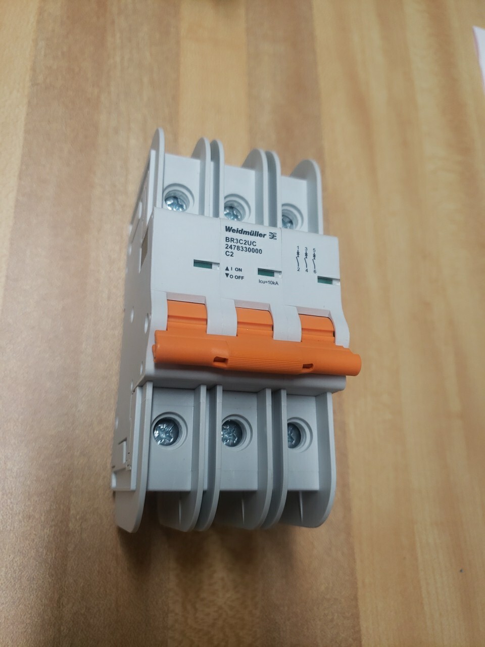 WEIDMULLER Branch Circuit Breaker # BR3C2UC, 3 Pole 240 Volts New 2478330000