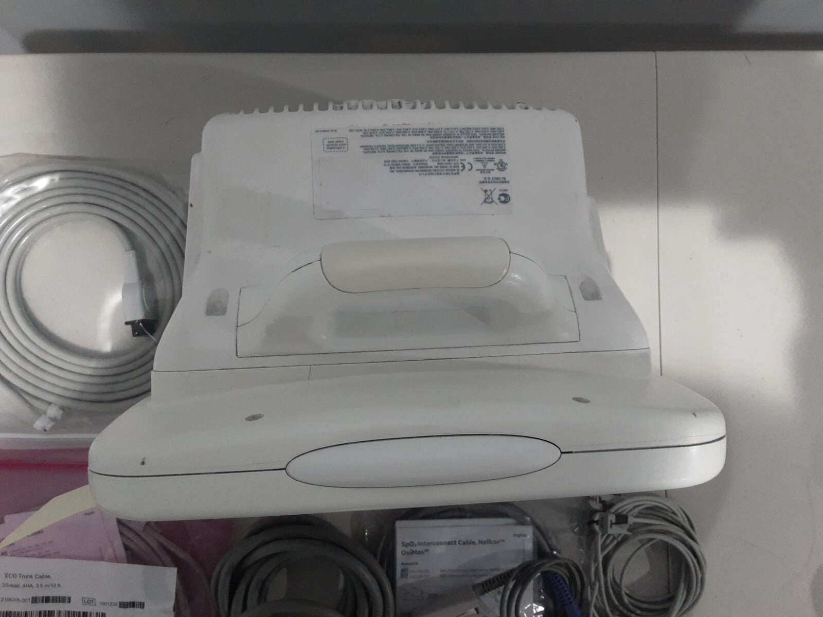 GE Dash 4000 Monitor Nellcor sp02 ,2 IBP and Co2 + 90 days free return and warr