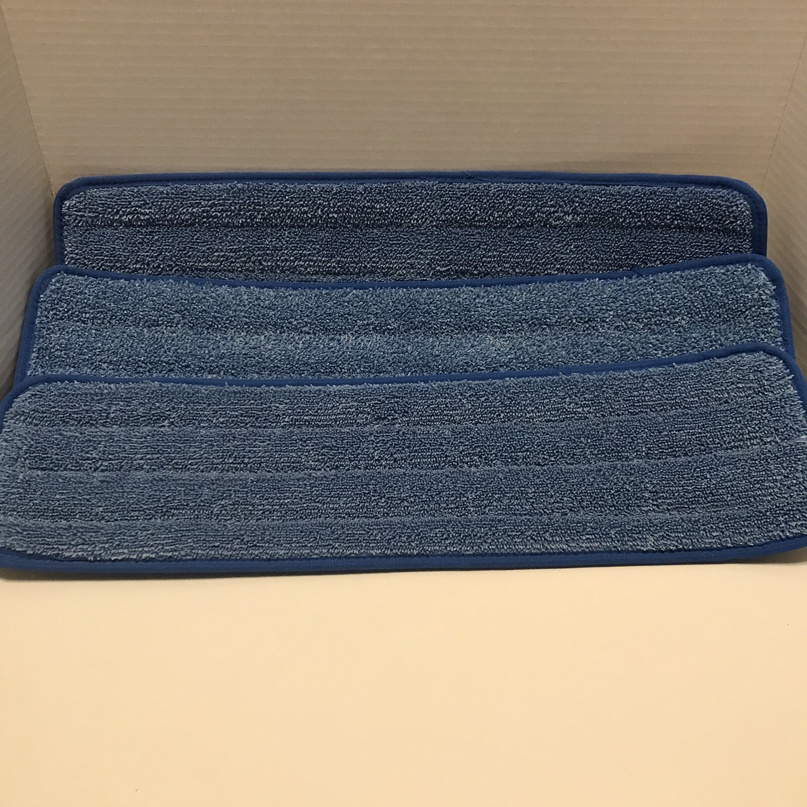 Rubbermaid Commercial Q410 18″ Eco Microfiber Wet Pad – Blue ~ NEW ~ Lot Of 3