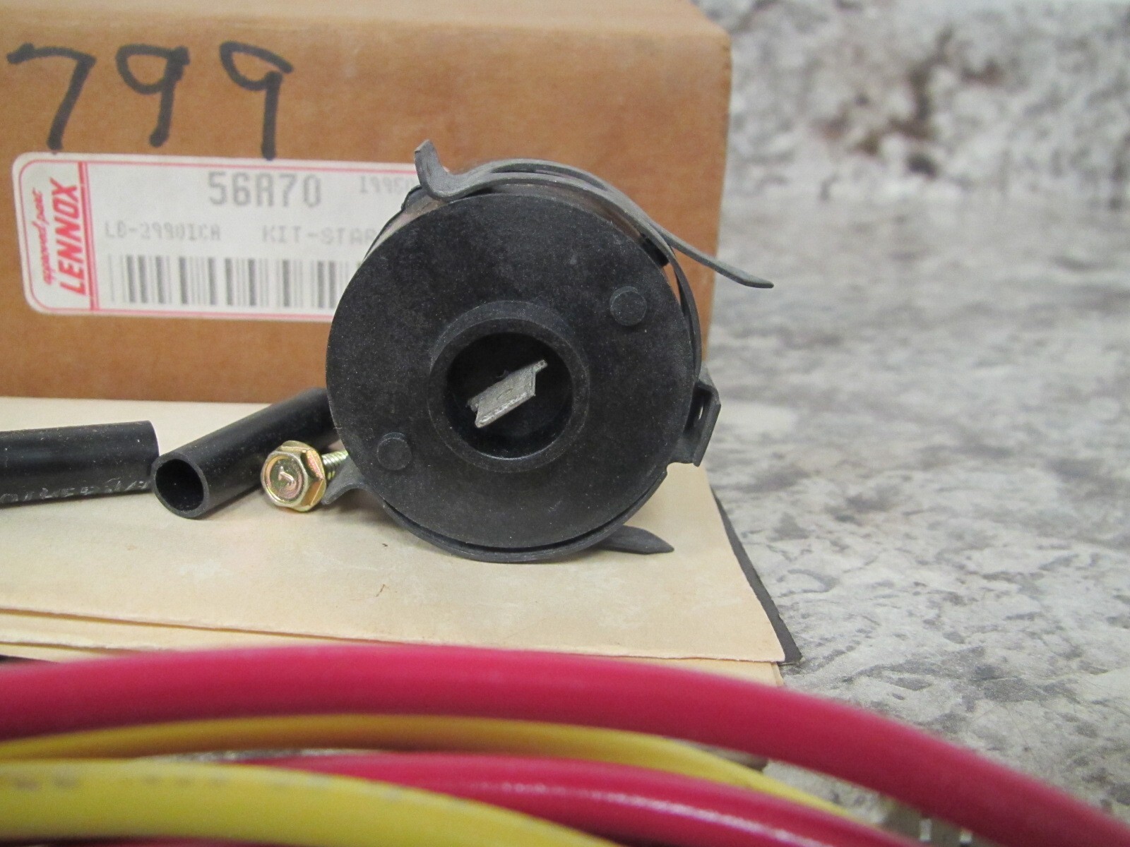 Lennox Armstrong 56A70 56A7001 LB-29901CA Compressor Start Kit Nos Free Shipping