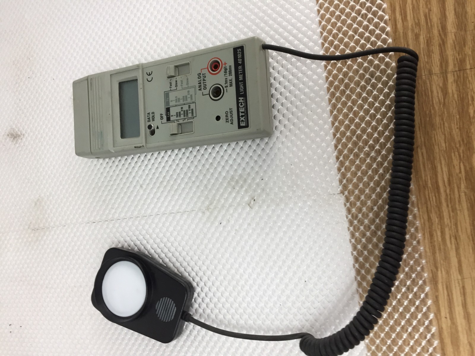 EXTECH INSTRUMENTS 401025 LIGHT METER…191
