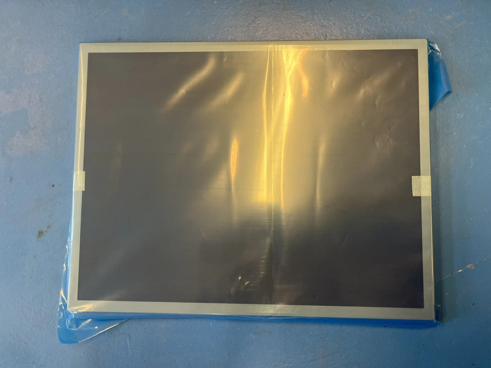 One New LQ150X1LGN2A 15.0″ Sharp 1024×768 Resolution LCD Screen Panel – US Stock