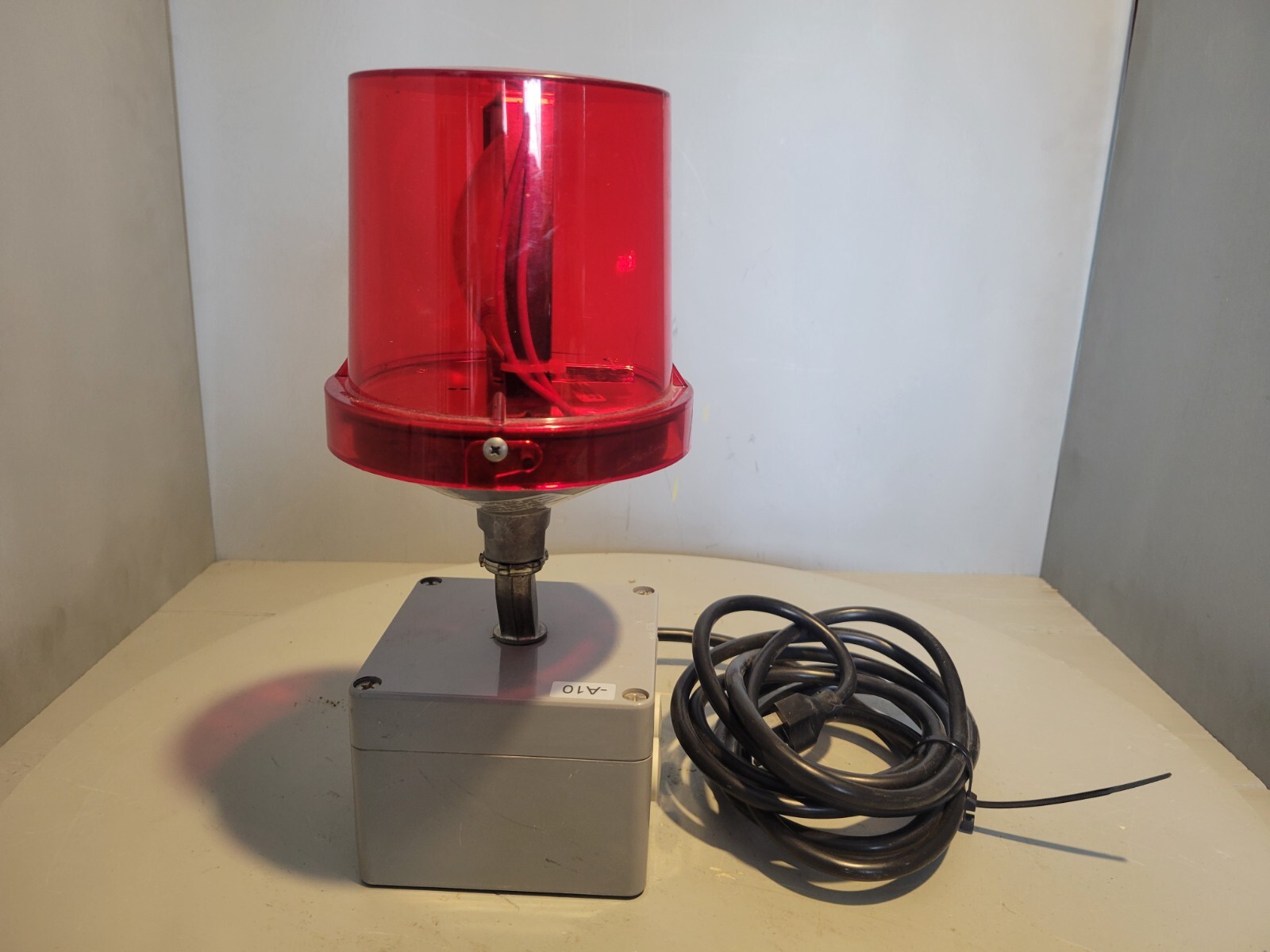 Federal Signal Warning Light, 120V, 0.22A, Series A4, Model 225