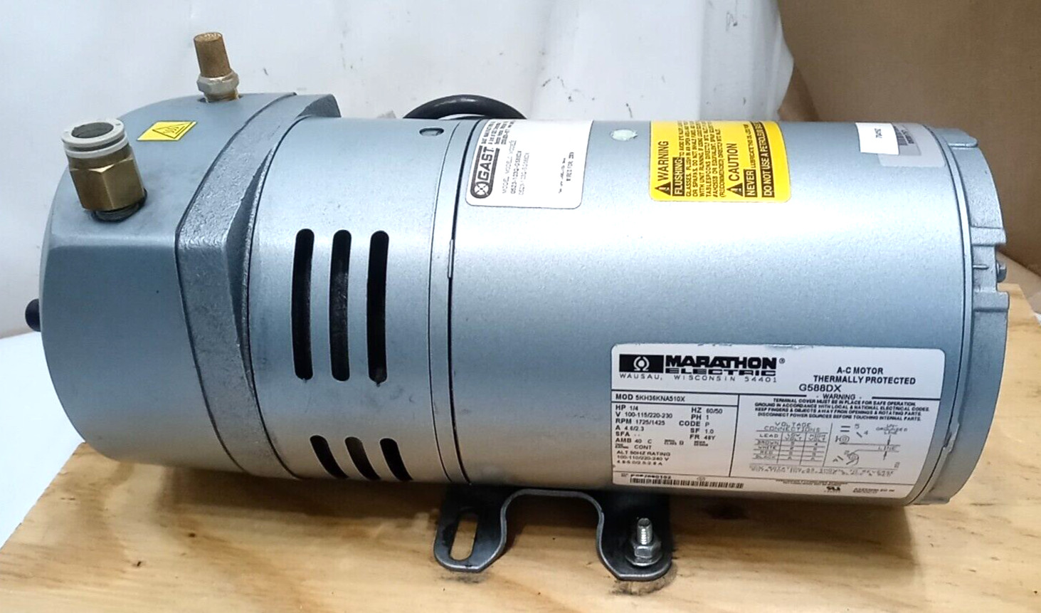 GAST 0523-103Q-G588DX VACUUM PUMP Same As Pictures