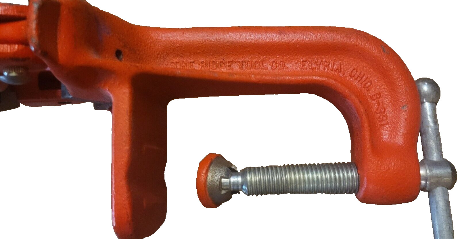Ridgid No 39 Portable Pipe Vise 1/8″-2 1/2″ Clamp On 40125