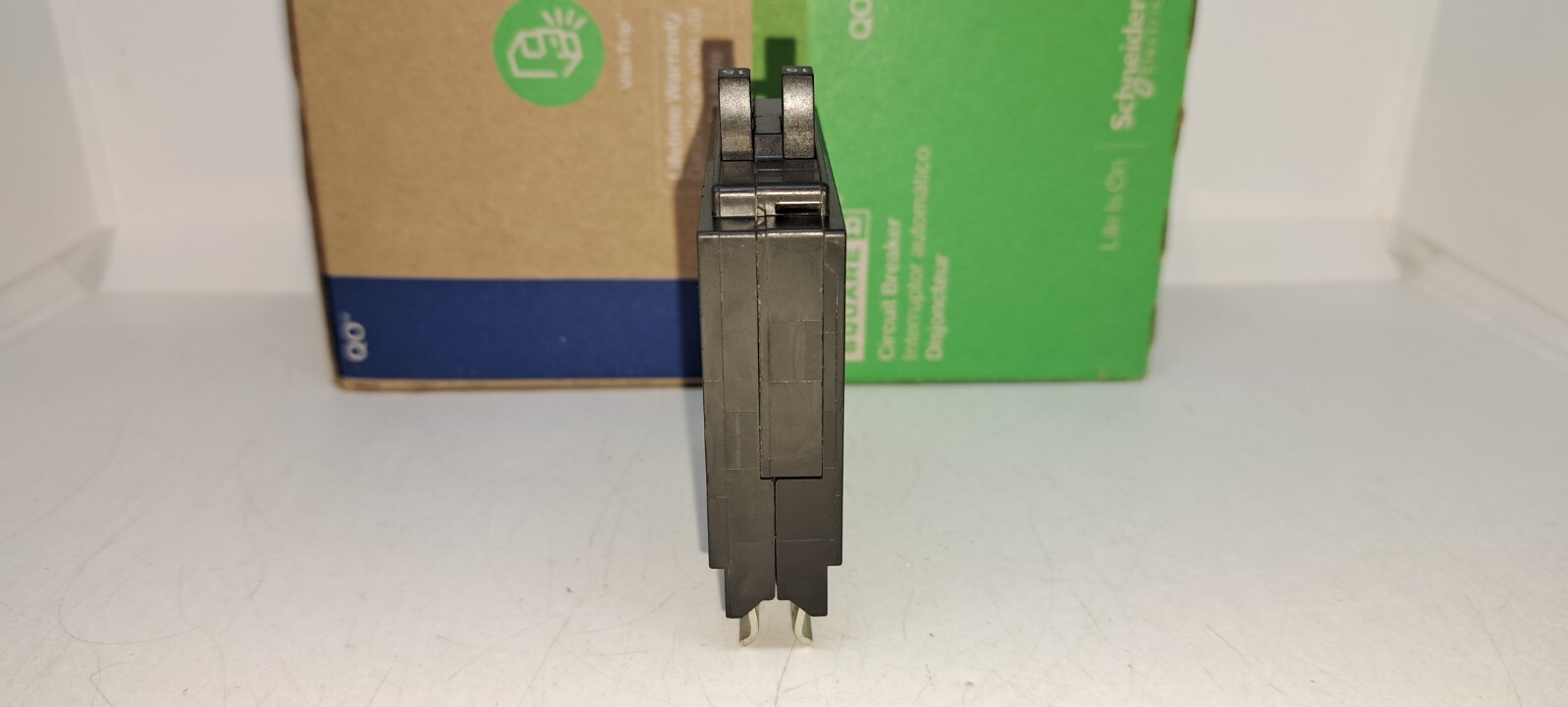 Square D QOT1515 Tandem Twin 15 Amp Mini Circuit Breaker with hook NEW