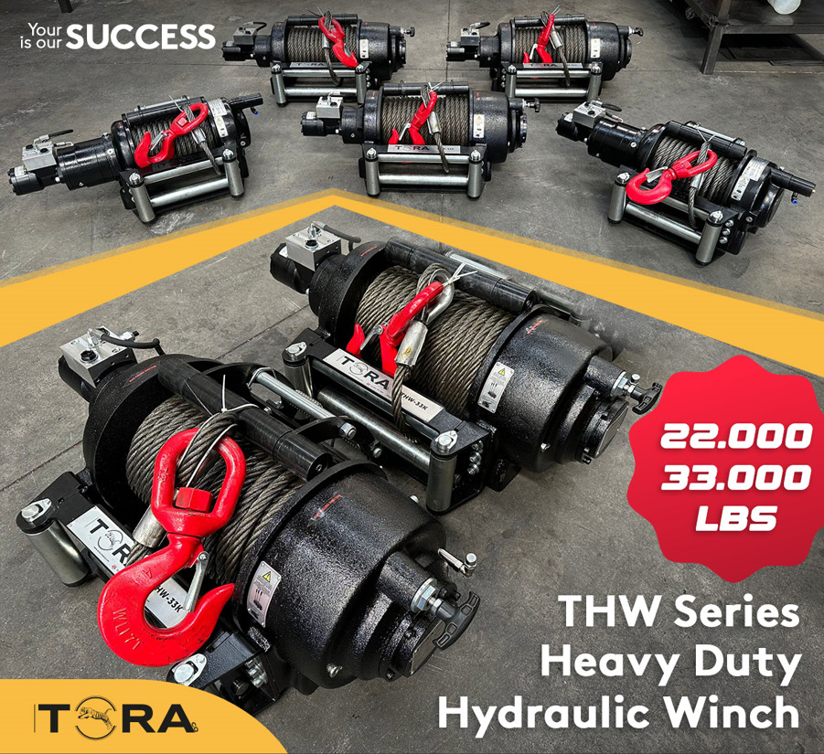 26.500 LBS Hydraulic Winch Including 82 ft Stell Rope and Hook