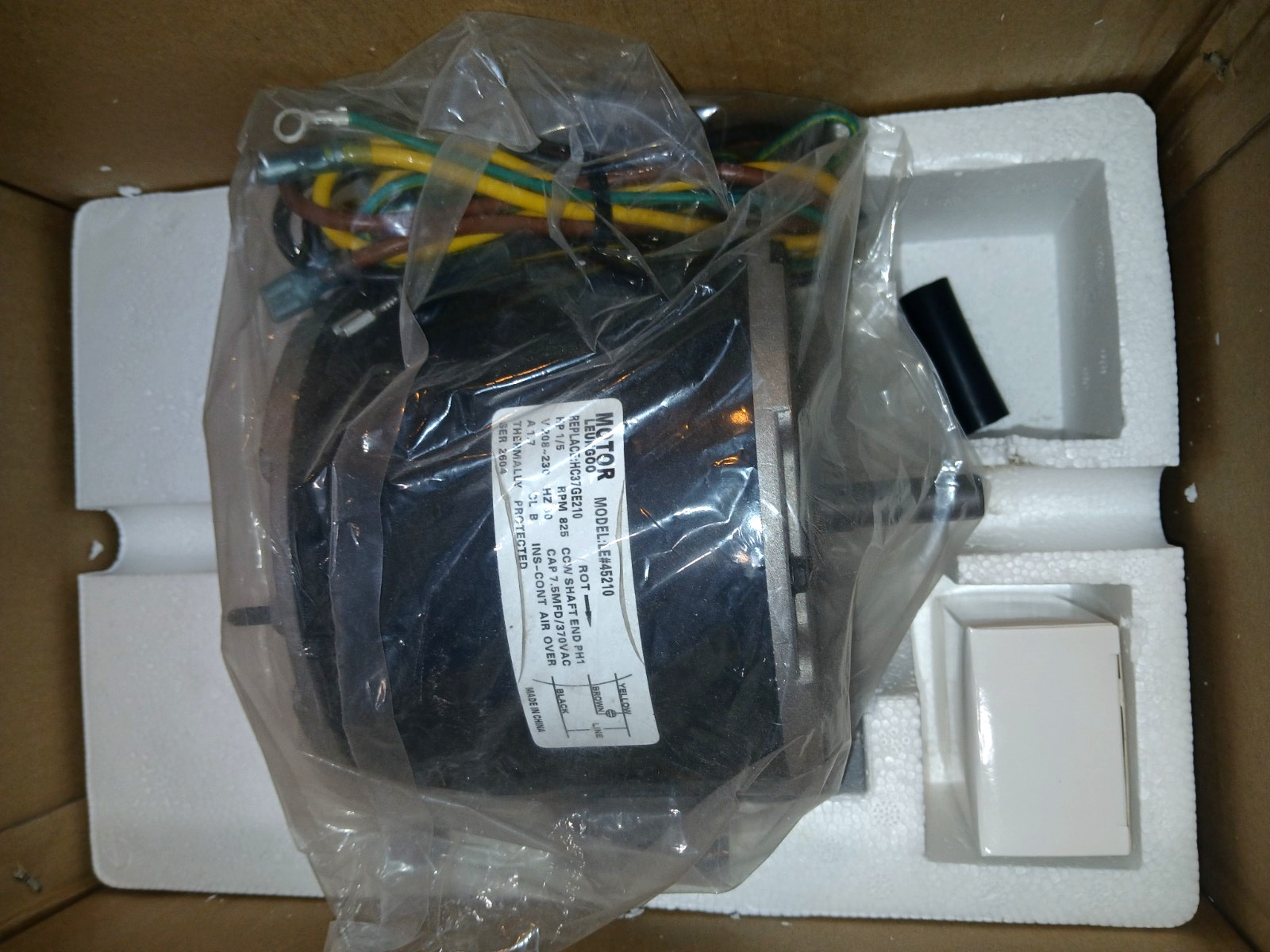 1/5 HP 825 RPM Condenser Fan Motor 208-230V Replaces Carrier HC37GE210 Capacitor