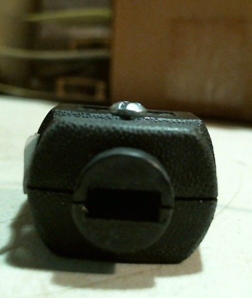 Leviton 037-00101-2EP Hinged 15A 125V Black Plug FREE SHIPPING