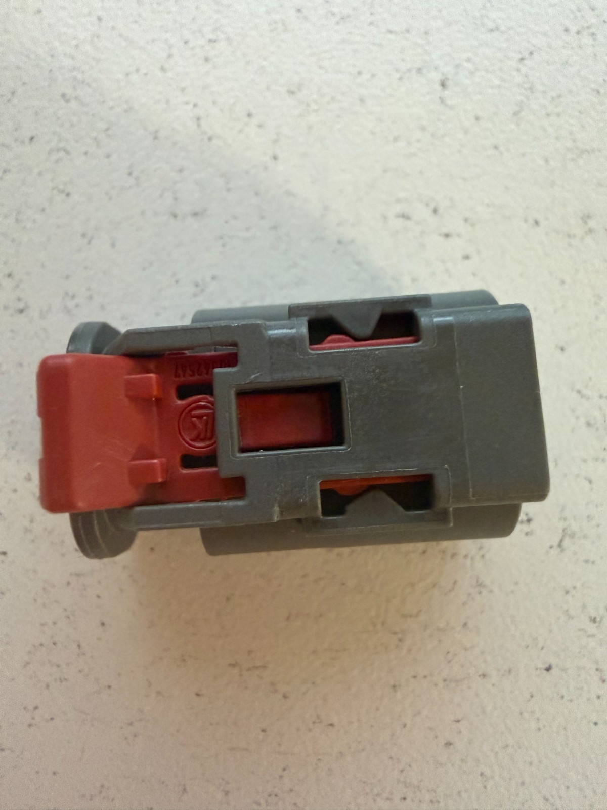 Automotive Connectors 2-Way Plug 2-Pin Electrical Wire- LOT OF 1000
