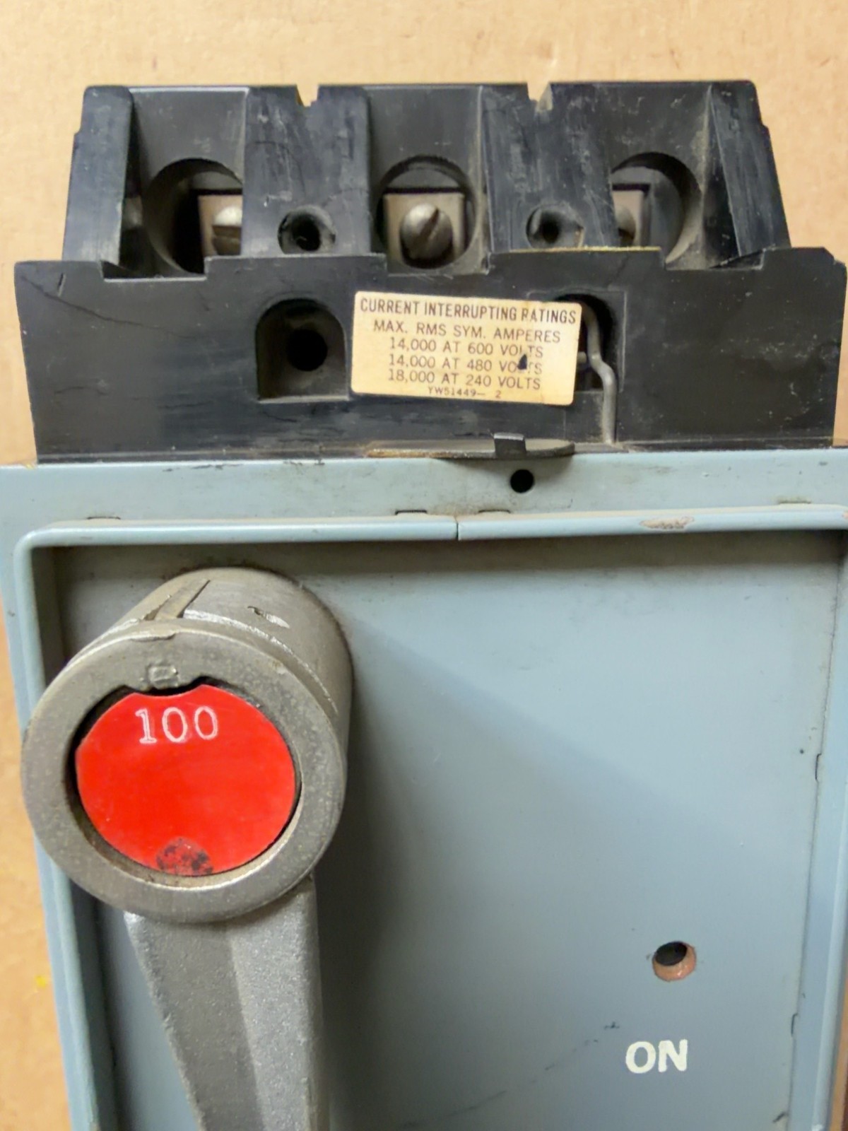 FPE NF631100R 100A 3 Pole 600VAC Circuit Breaker Federal Pacific NF