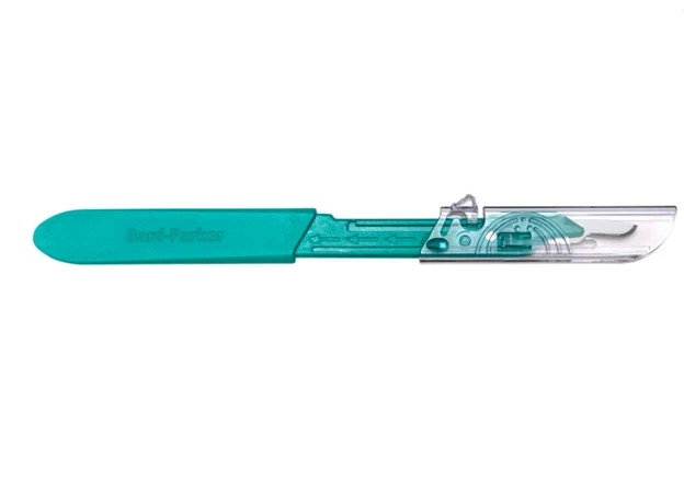 Bard-Parker Stainless Steel Disposable Scalpels #15 Box of 10 #372615 Exp 07/27