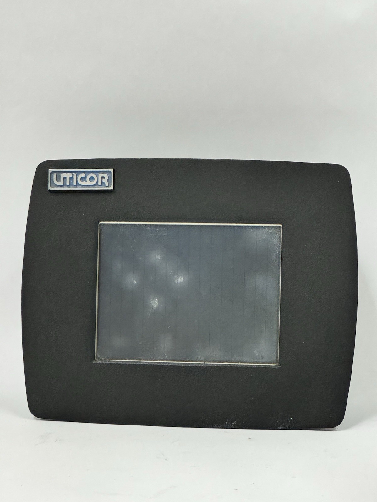 Uticor Powerpanel 100G-UT06T2R0