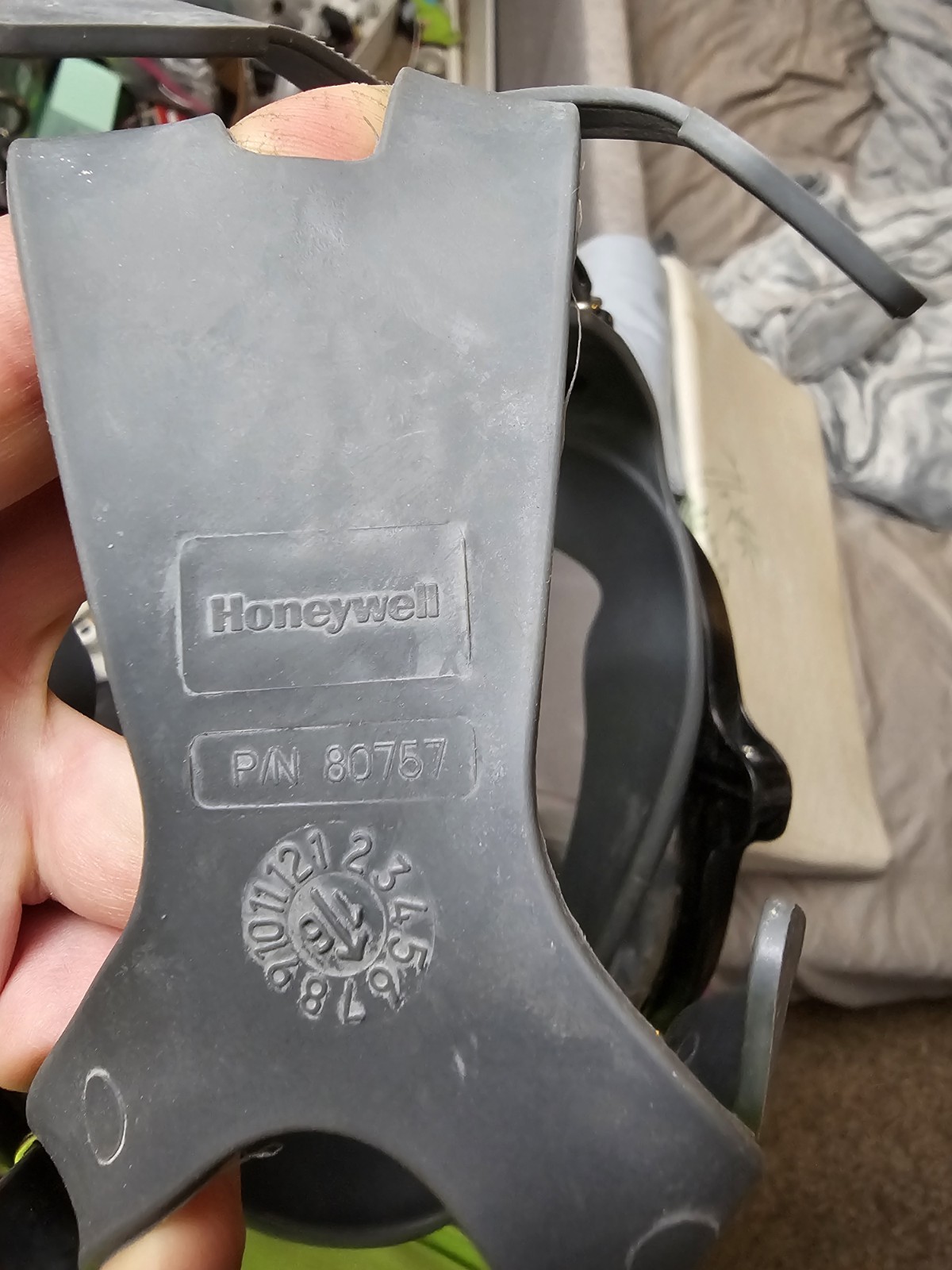 Honeywell North 5400 Series Full Facepiece Respirator, Niosh-Approved