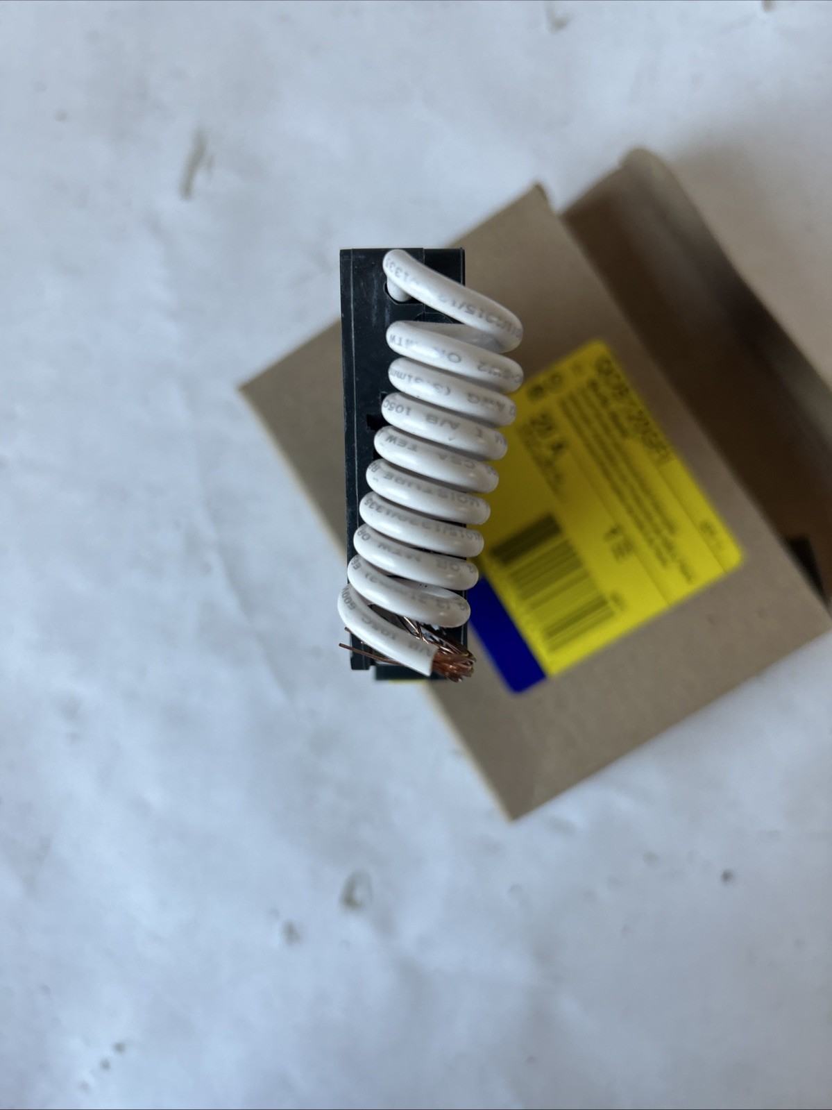Square D Schneider Electric QOB120GFI Circuit Breaker 20A 120V 1P