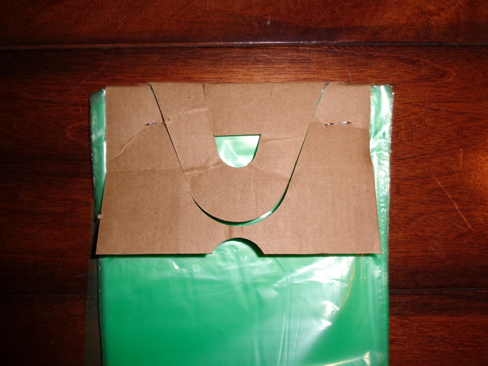 100 pack Newspaper bags 5.5″ x 19″ 0.4 mil. green, purple, yellow, orange, clear