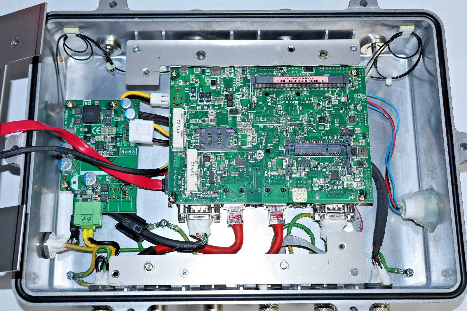 Axiomtek – Industrial computer – eBOX800-841-FL – Rugged IP67-rated
