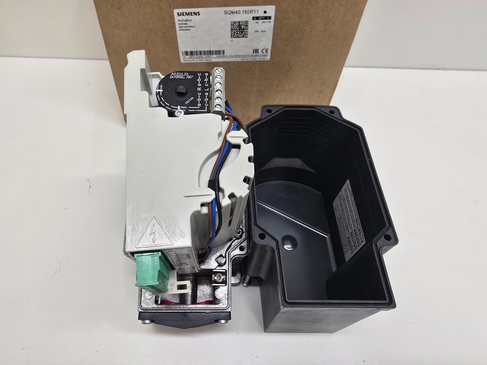 NEW IN BOX! SIEMENS ACTUATOR SQM40.155R11