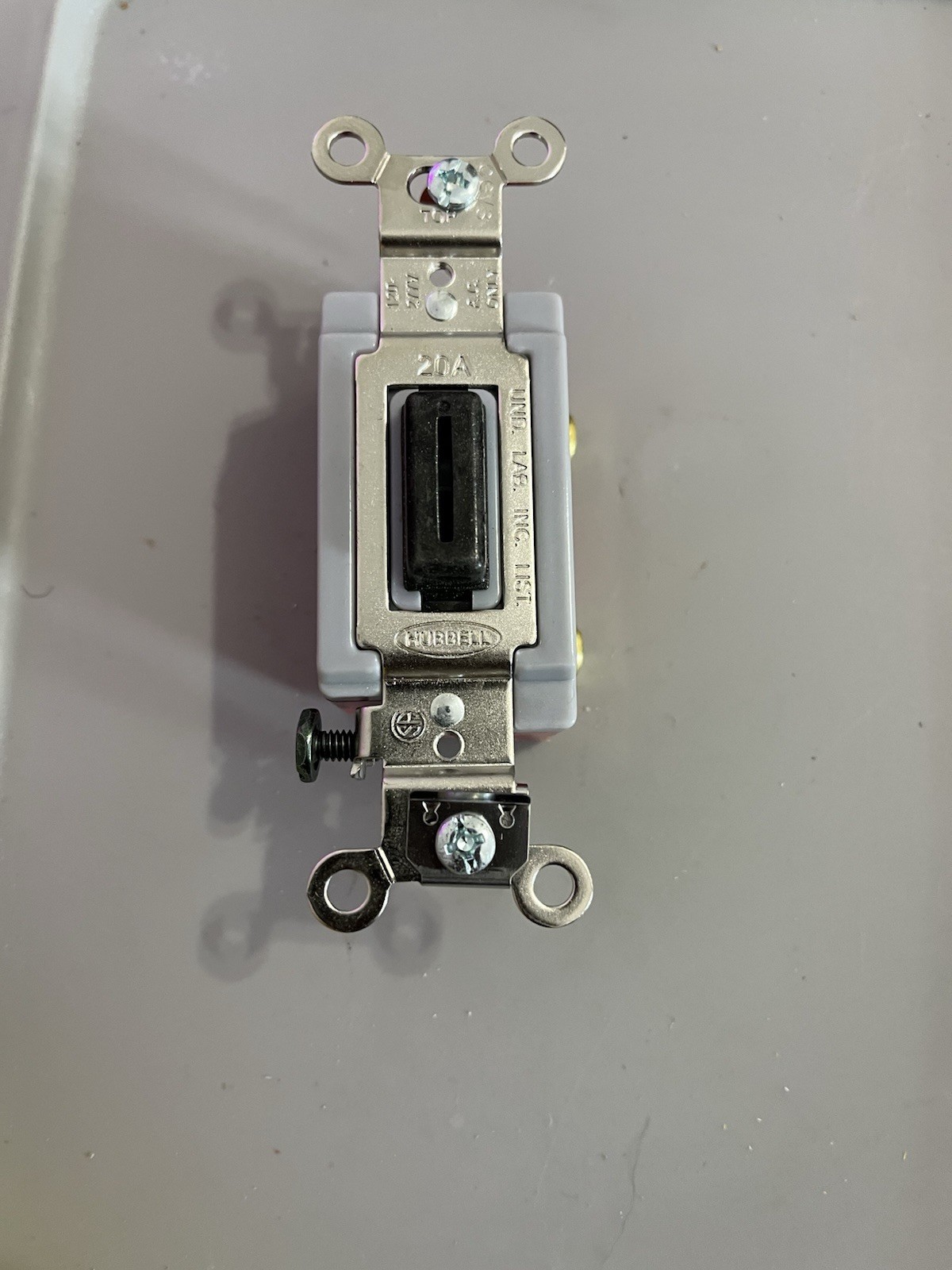 Hubbell HBL1221L: HBL Lock Switch, Single Pole 20A 120-277VAC, Back & Side Wired