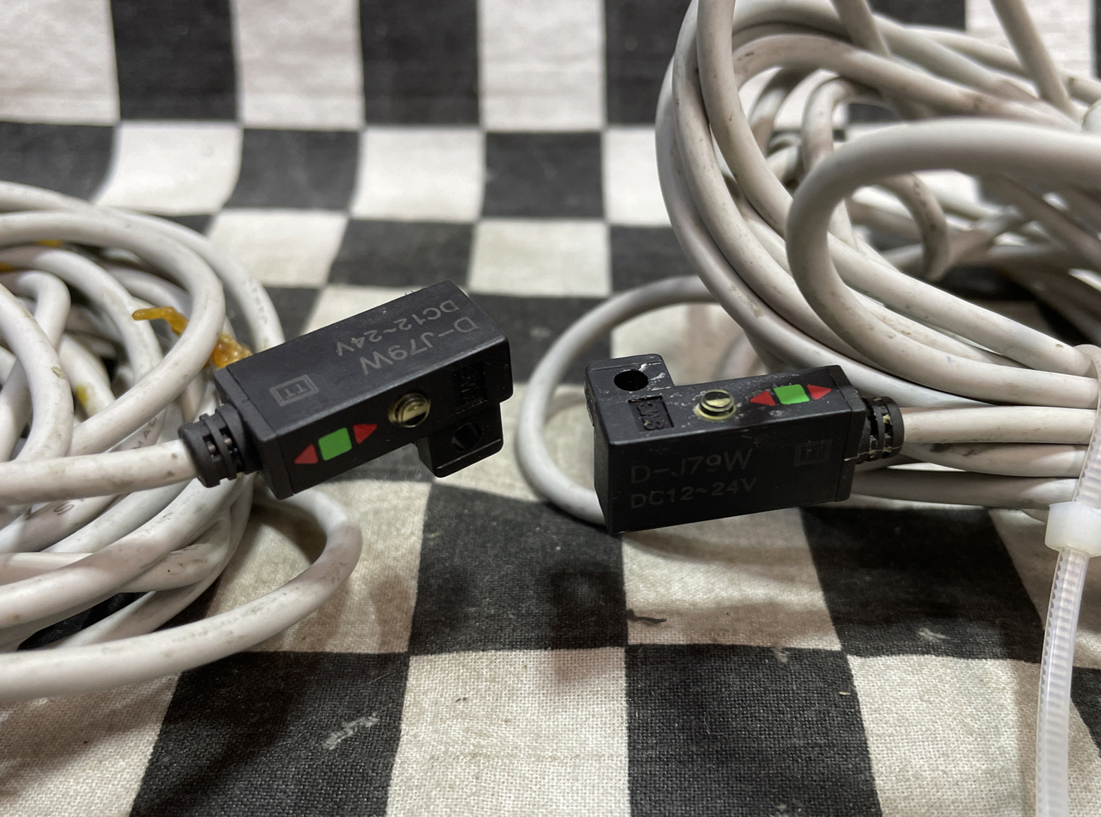 SMC D-J79W, DJ79W, AUTO SWITCH, LOT OF 2, SHIPSAMEDAY#1613P5