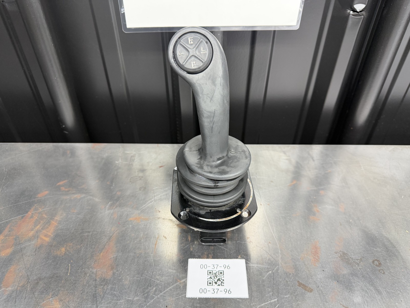 Jungheinrich ETR345 Multi-Pilot Hydraulic Joystick Control Handle 51723373