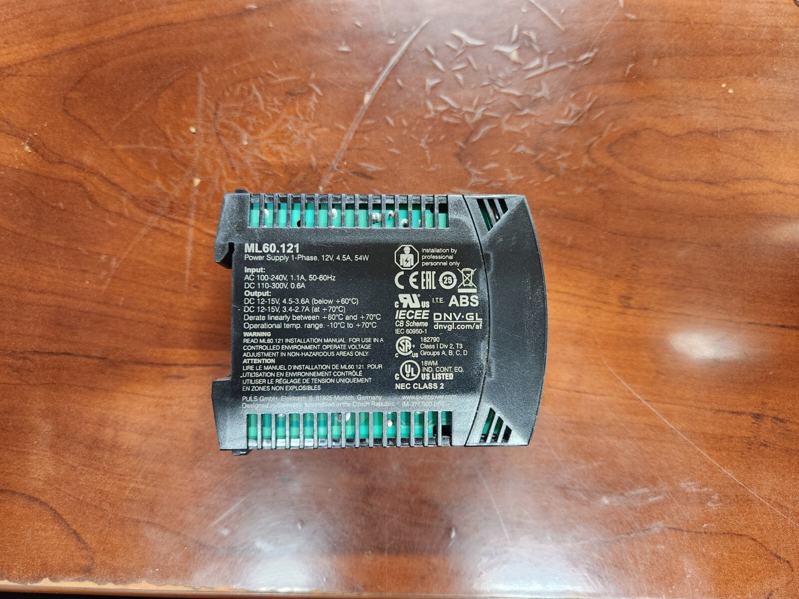 Puls Ml60.121 Dc Power Supply, 100/240V Ac, 12/15V Dc, 54W, 4.5A, Din Rail