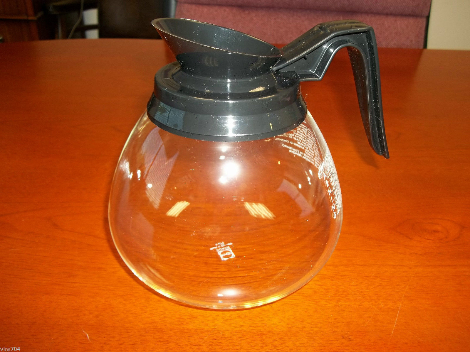 Lot of 2 NEW Coffee Pot/Decanter/Carafe for Commercial BUNN 64 oz. Glass – Black