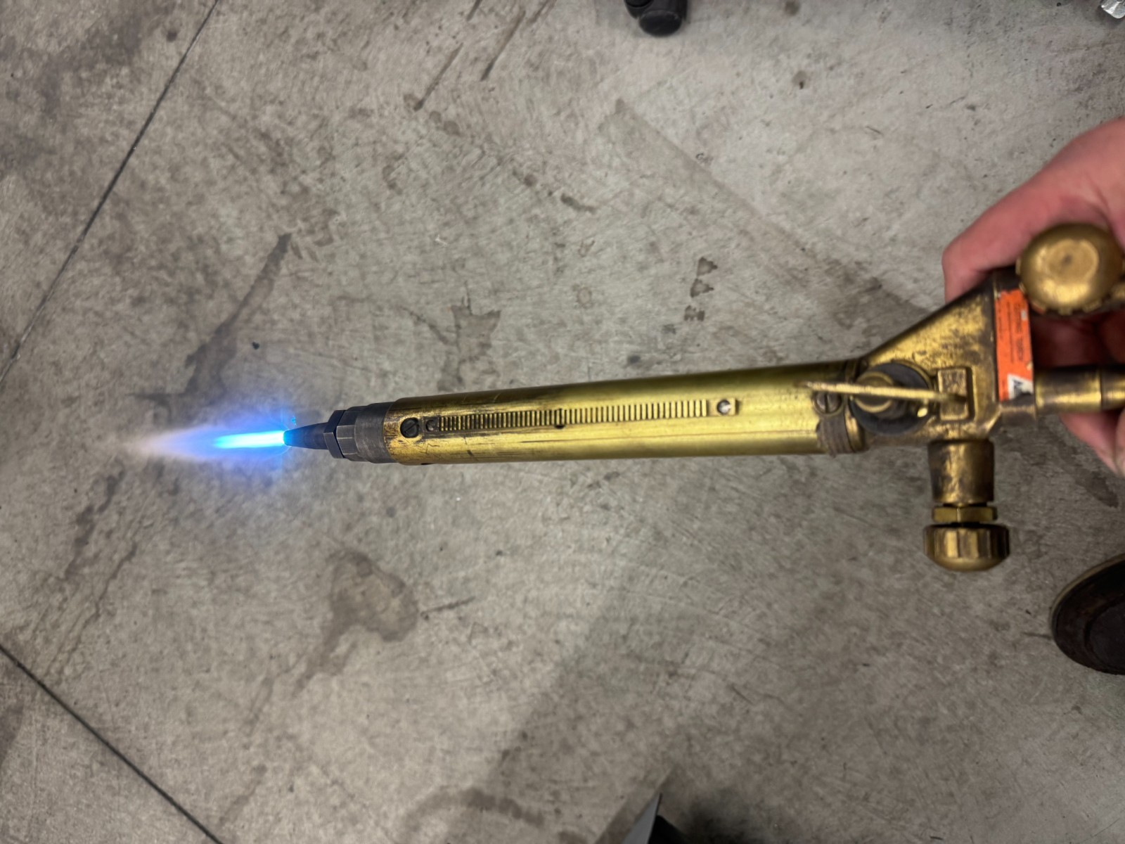 Airco Model 4700 Long Barrel Machine Cutting Torch/Pipe Beveler