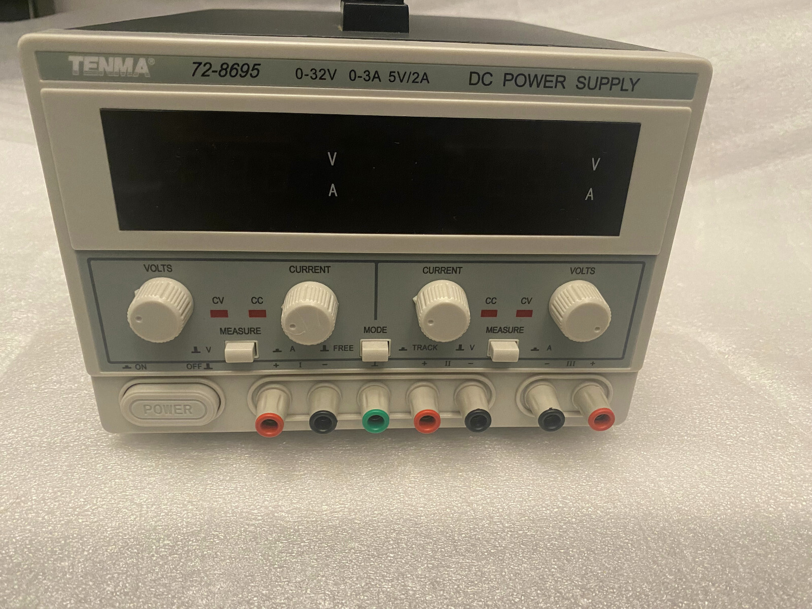 TENMA 72-8695 Power Supply 0-32V 0-3A 5V/2A Adjustable, Bench Top DC