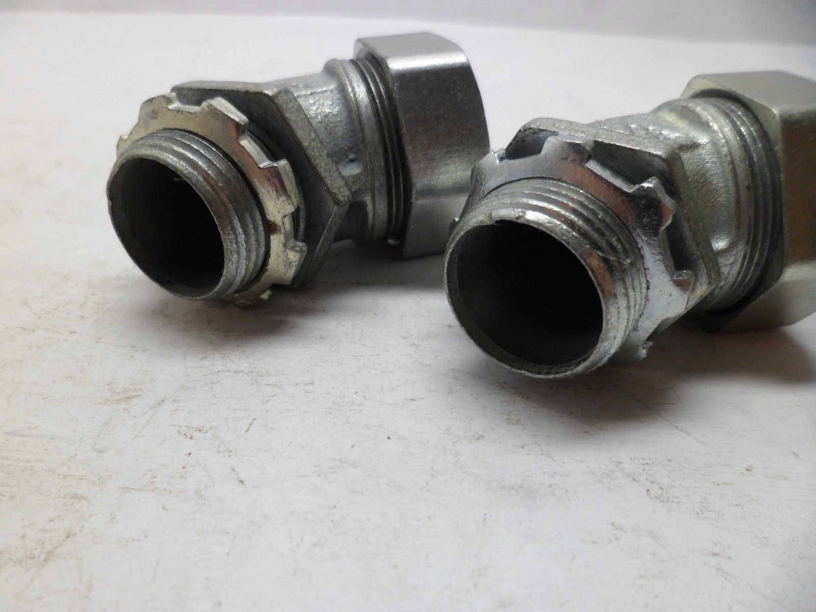 RACO 3/4″ FLEXIBLE CONDUIT CONNECTOR 45 degree ELBOW N.O.S. LOT OF 2 FREE SHIP
